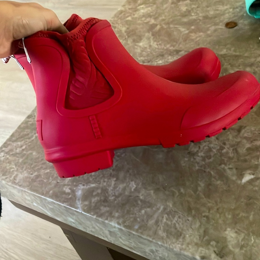 SOLD Ugh boots size 6